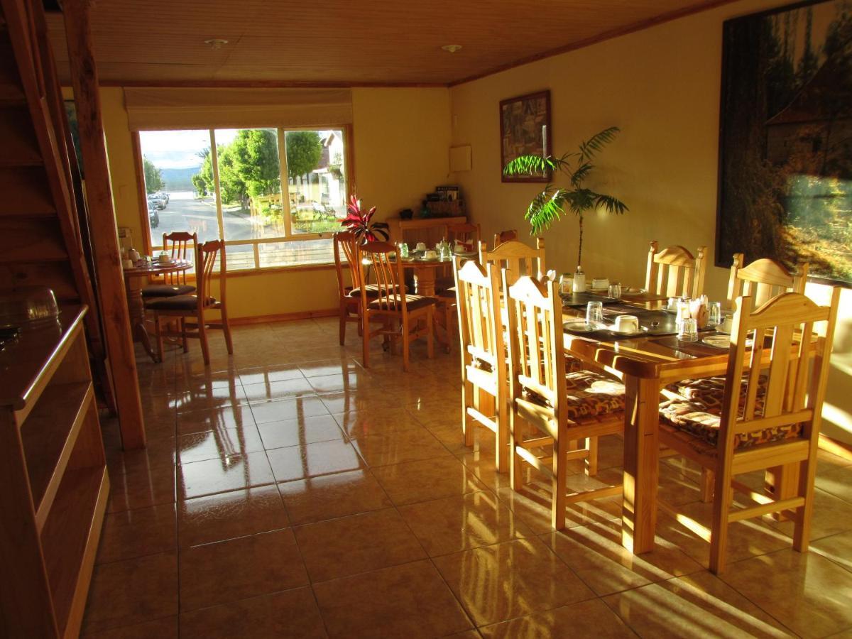 Hotel Patagonia Swiss House à Puerto Natales Extérieur photo